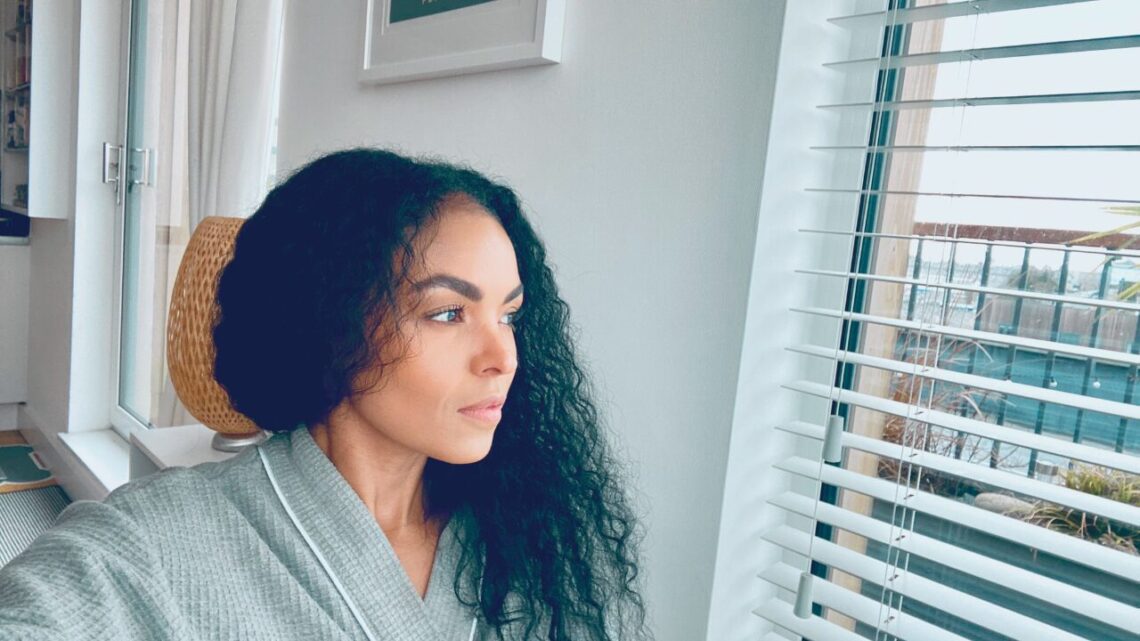 The Hidden Reasons Women Pull Away — And How Men Can Stop It